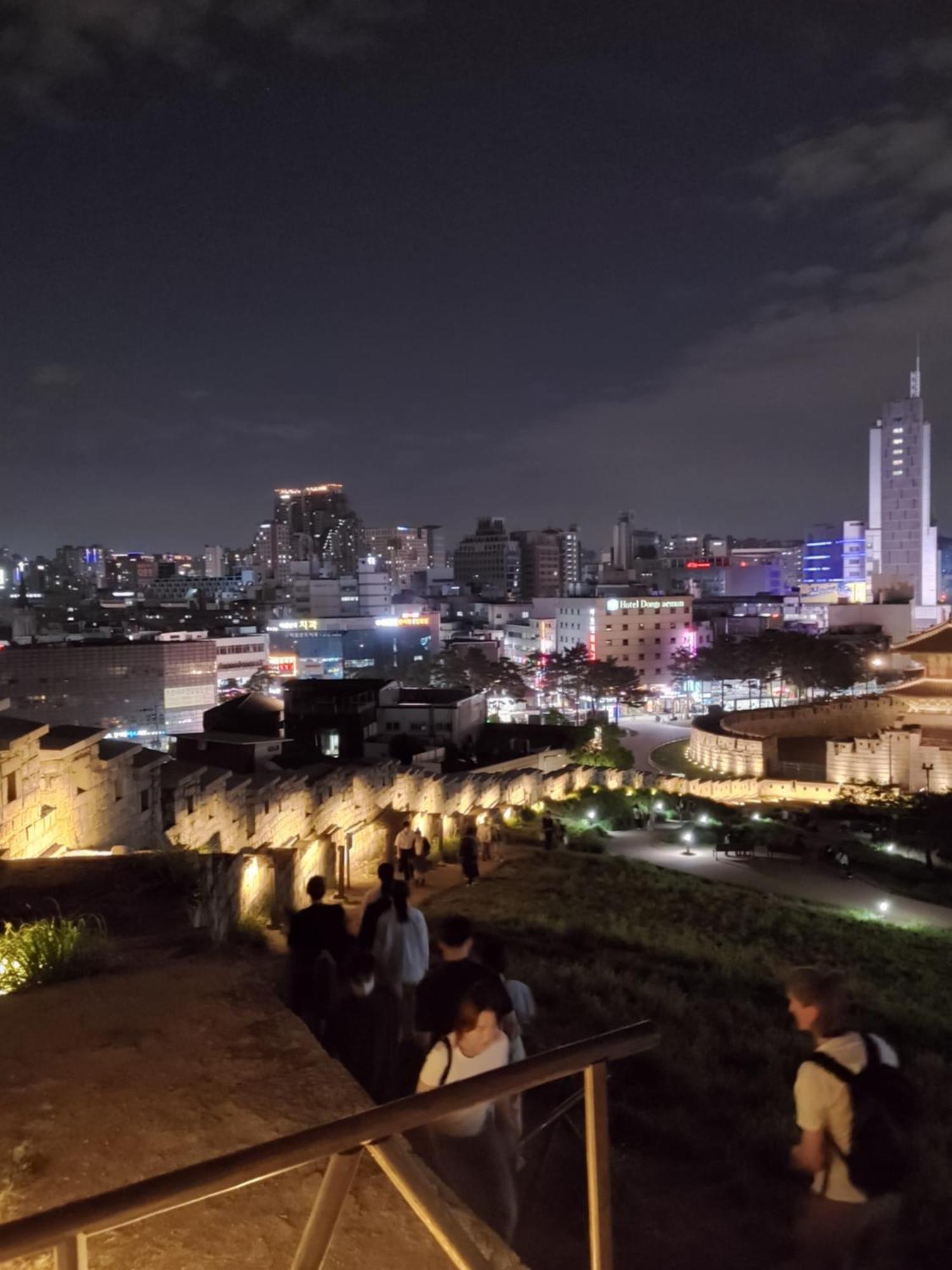Cobe Guesthouse Dongdaemun Сеул Екстериор снимка